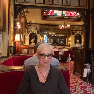 Meet your Posher, Karen